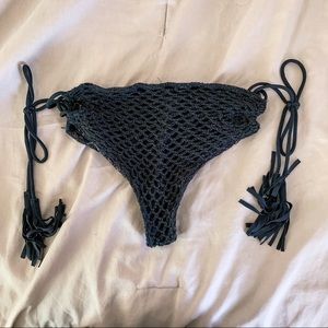 ACACIA - Murray Black Beauty Crochet Bottoms - S